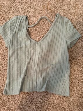 Derek Heart Ribbed V-Neck Crop Top in Sage Green